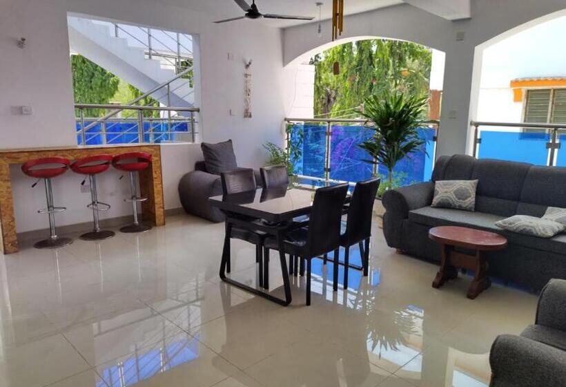 آپارتمان 2 خوابه, 6 Park Retreat