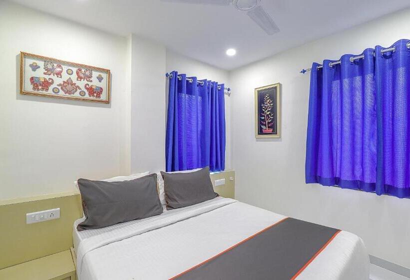 三人经典房间, Collection O Hotel La Veera