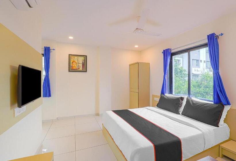 三人经典房间, Collection O Hotel La Veera