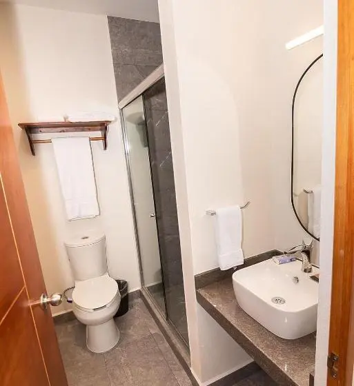 Quarto deluxe, Danini