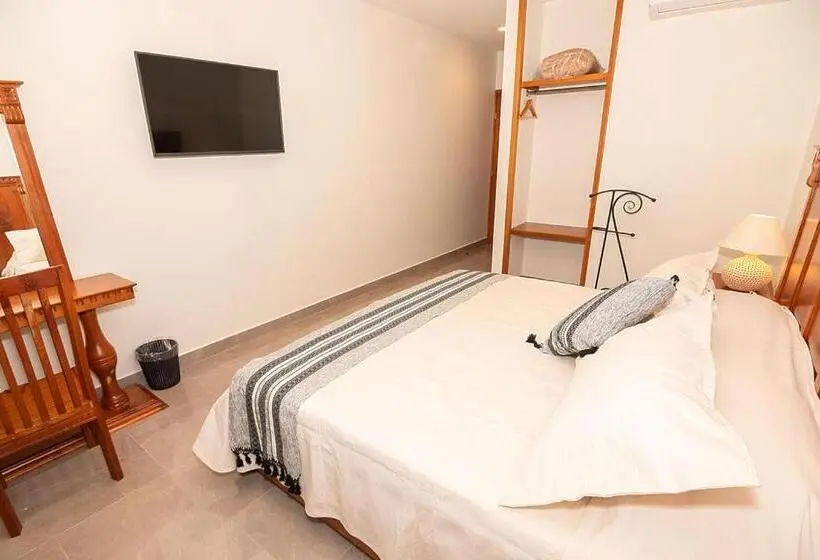 Quarto deluxe, Danini