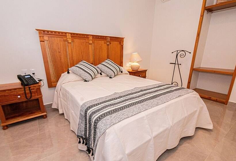 スタンダードルーム, Danini