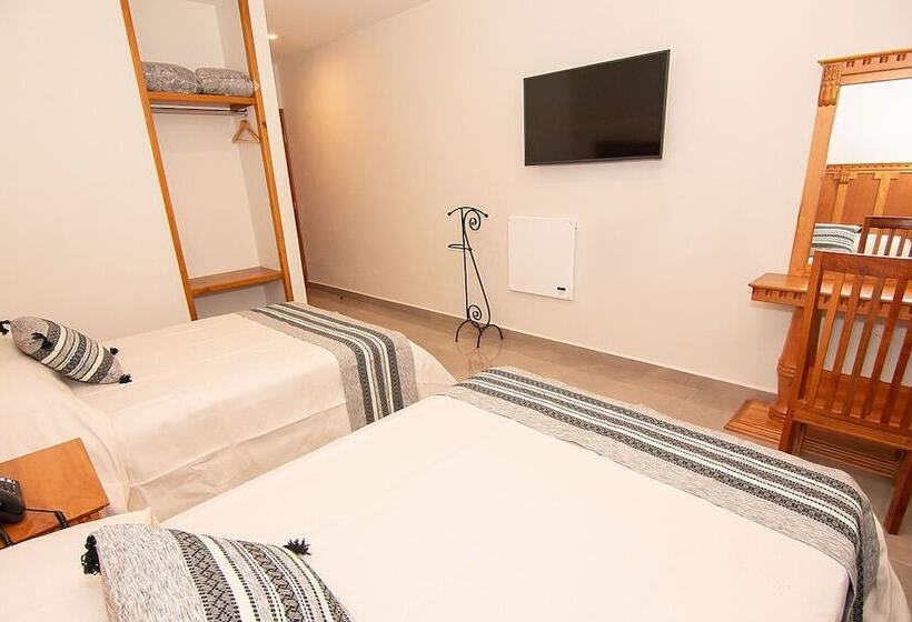 デラックスルーム, Danini