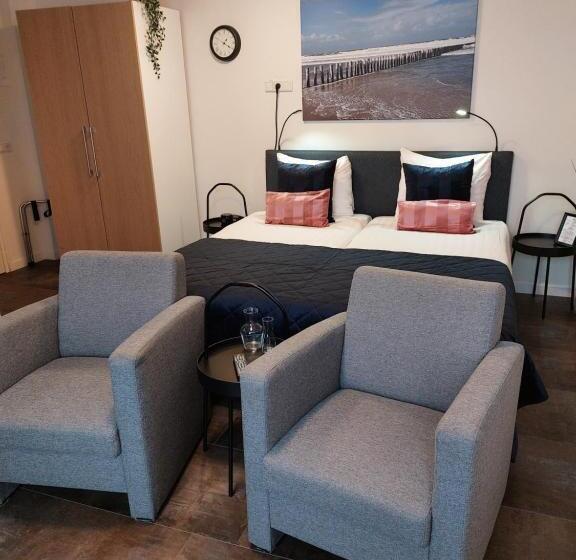 חדר סטנדרט, De Zwaan