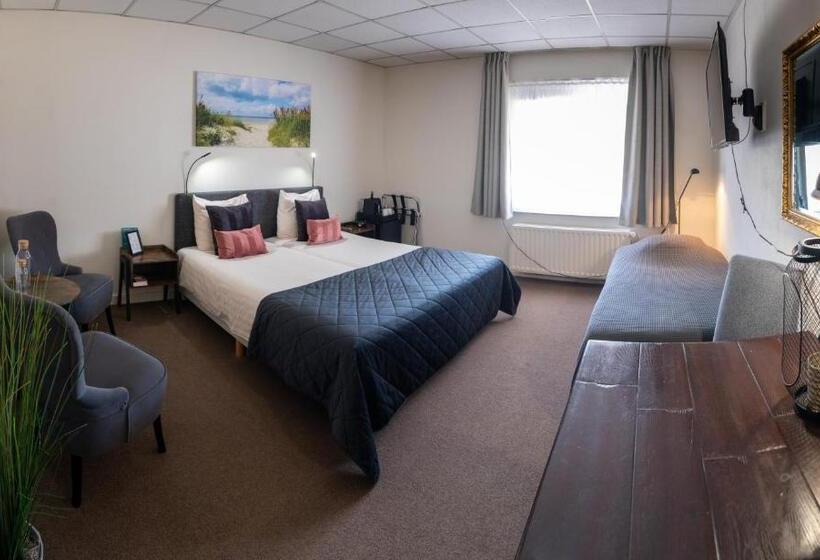 חדר דלוקס, De Zwaan