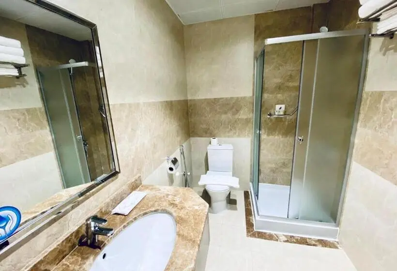 Deluxe-huone, Itlalat Uhud