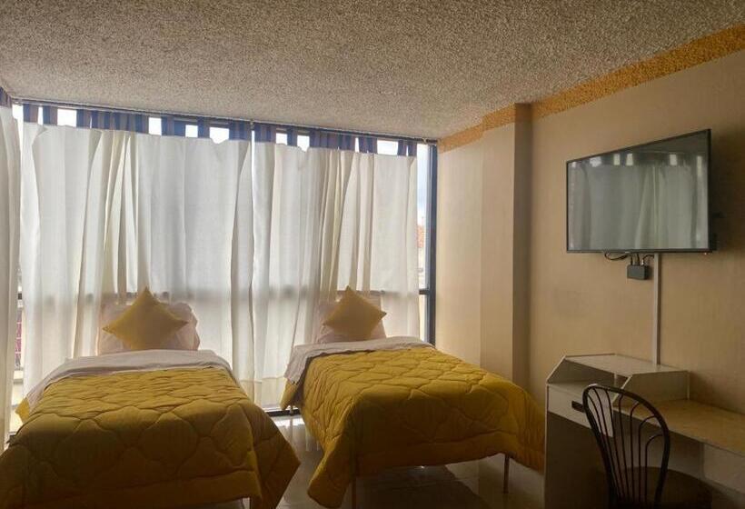 غرفة عائلية, Las Americas