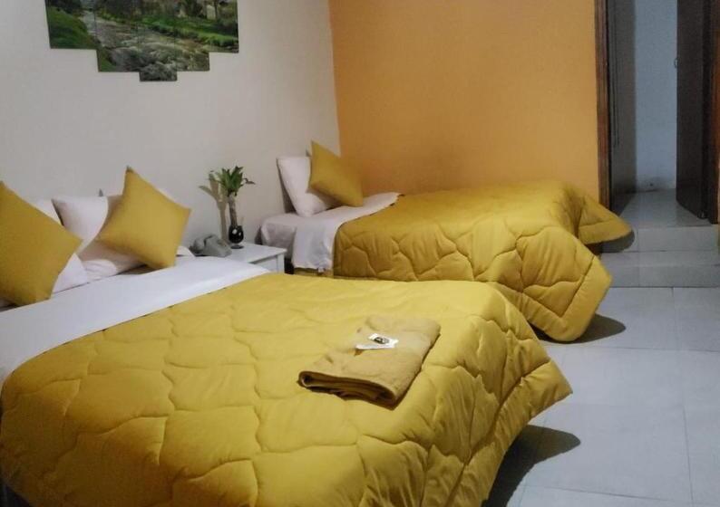 غرفة قياسية, Las Americas