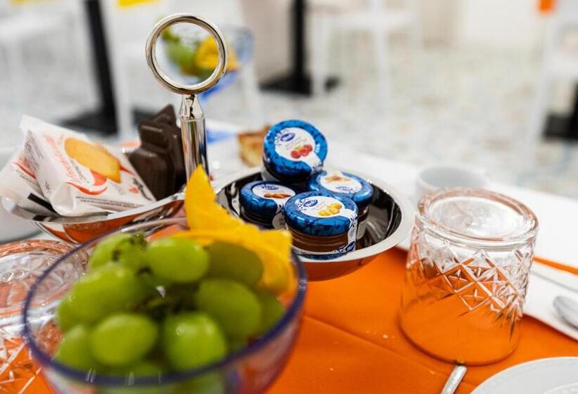 חדר דלוקס עם מרפסת נוף לים, Panariello Palace