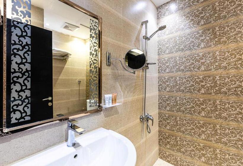 جناح إدارى, Luma Homes