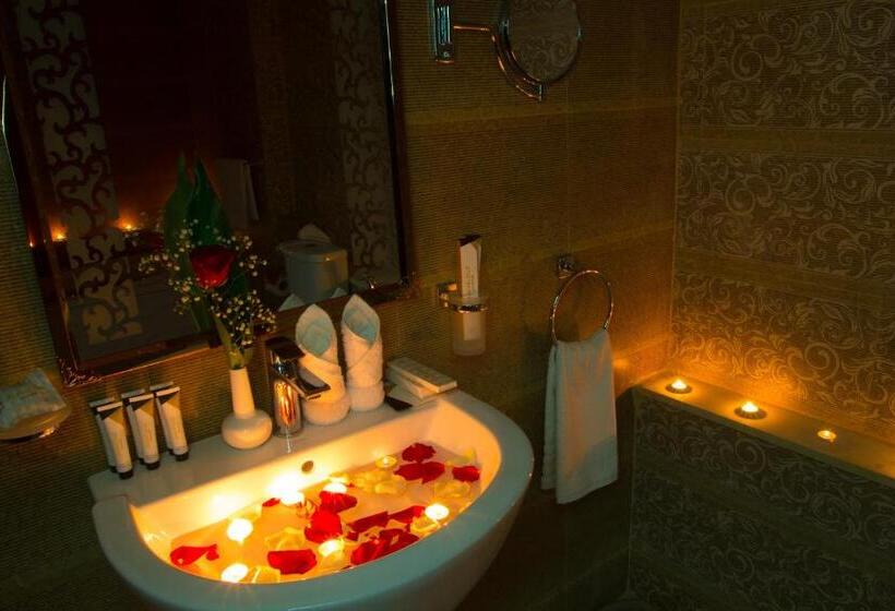 جناح جونيور ديلوكس, Luma Homes