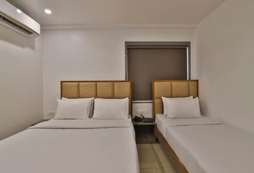 اتاق سوپریور, 7 Orbit Hotel, Surat