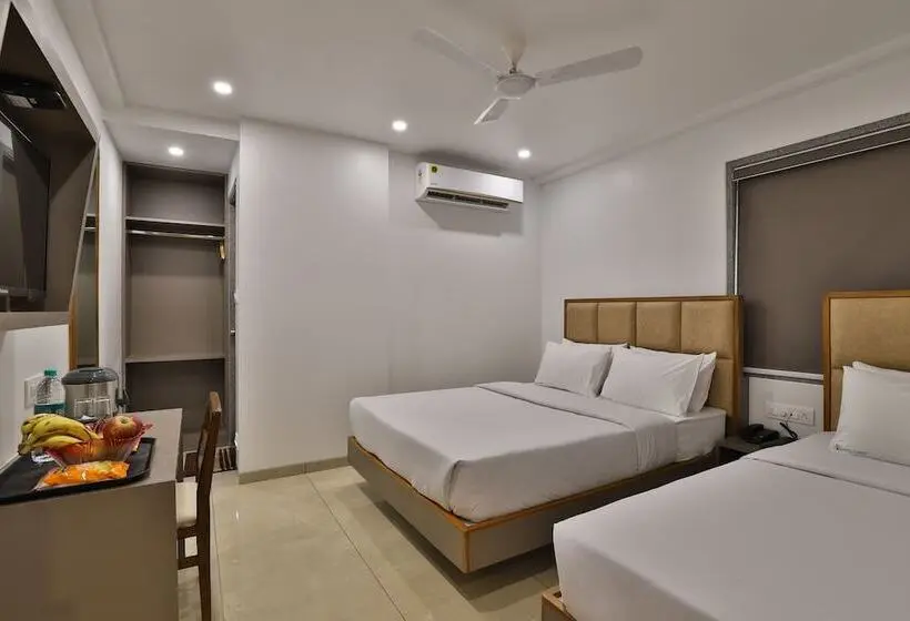 اتاق سوپریور, 7 Orbit Hotel, Surat