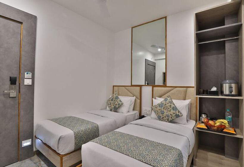 اتاق سوپریور, 7 Orbit Hotel, Surat