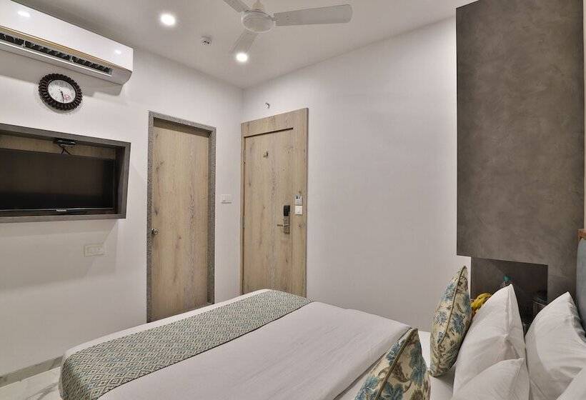 חדר סופריור, 7 Orbit Hotel, Surat
