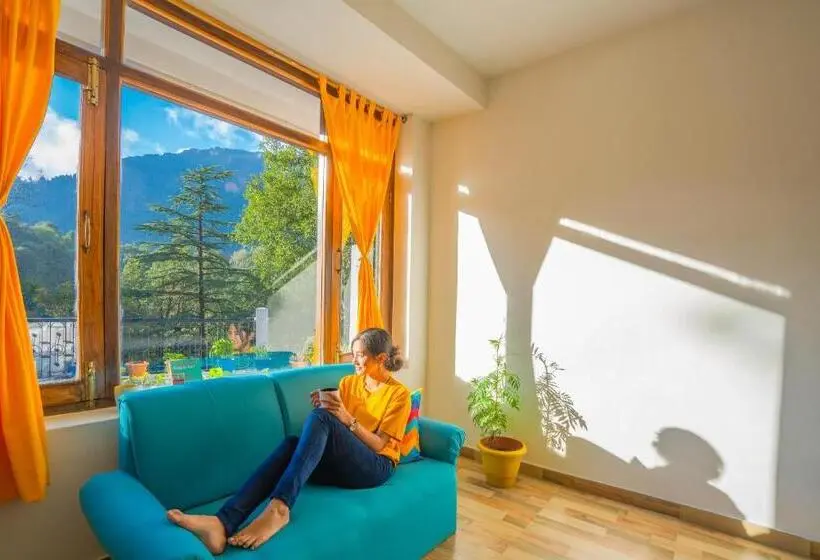 マウンテンビューデラックスルーム, Gostops Nainital
