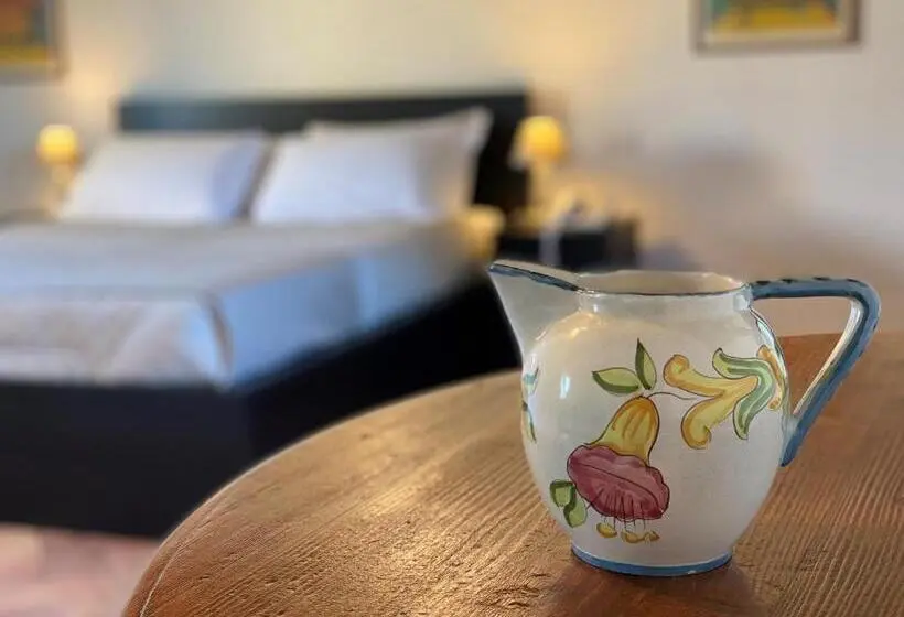 キングサイズベッドのスタンダードルーム, Al Pompiere   Wine And Rooms
