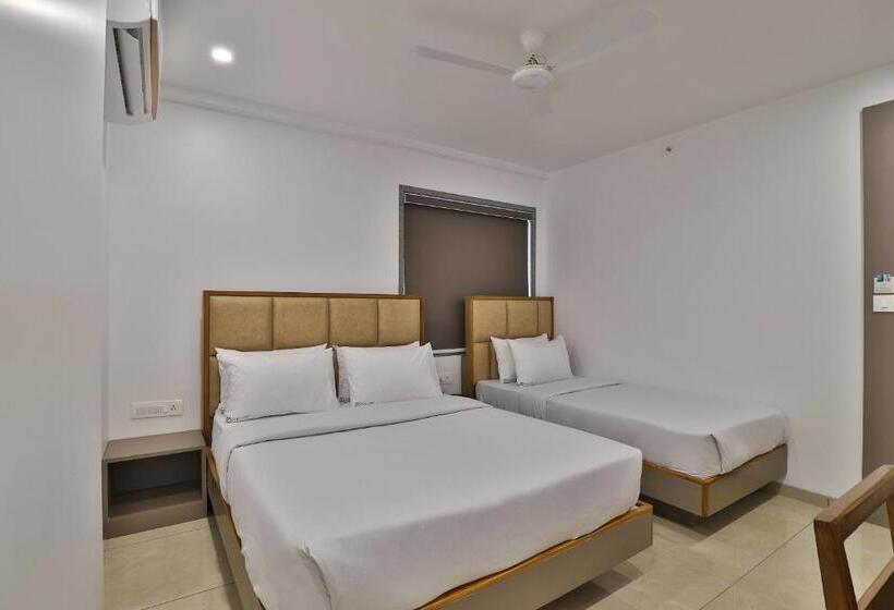 חדר סופריור, 7 Orbit Hotel, Surat