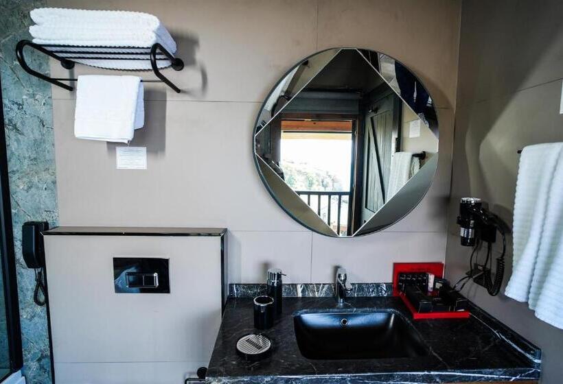 Deluxe Suite Sea View, Porto Amore Club