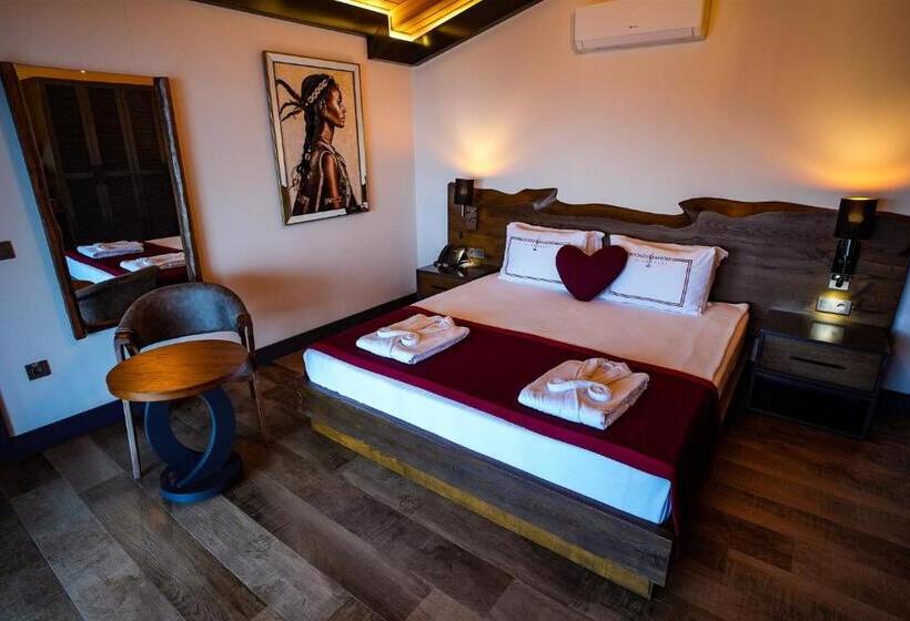 Deluxe Suite Sea View, Porto Amore Club