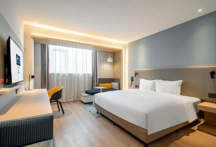 キングサイズベッドのスーペリアルーム, Holiday Inn Express Jinan Airport Zone, An Ihg