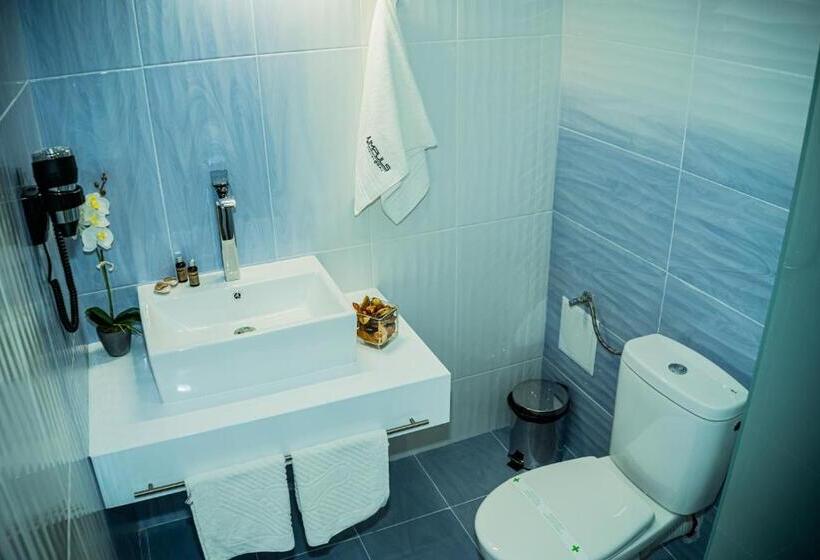 סטודיו דלוקס, Impuls