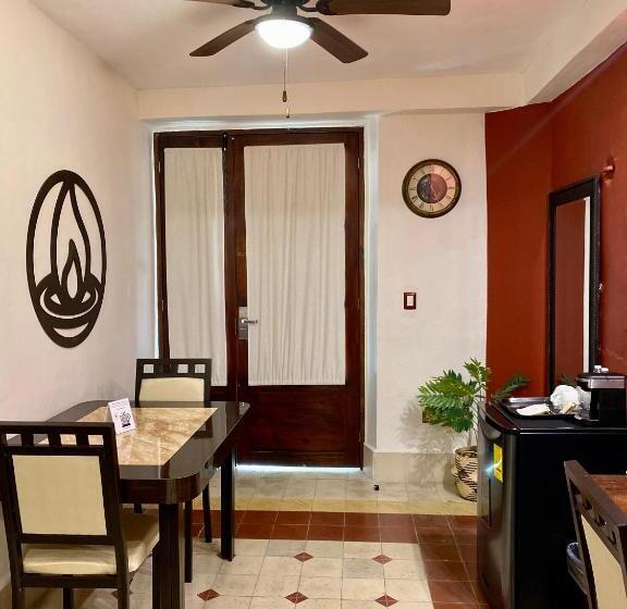 اتاق لوکس, Kuxtal Hotel Boutique