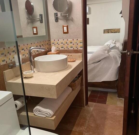 اتاق لوکس, Kuxtal Hotel Boutique