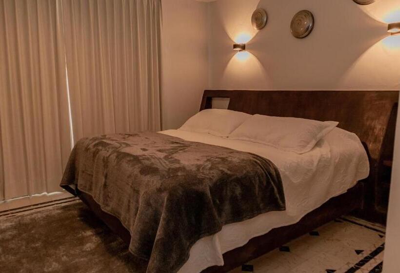 سوئیت با تخت بزرگ, Kuxtal Hotel Boutique