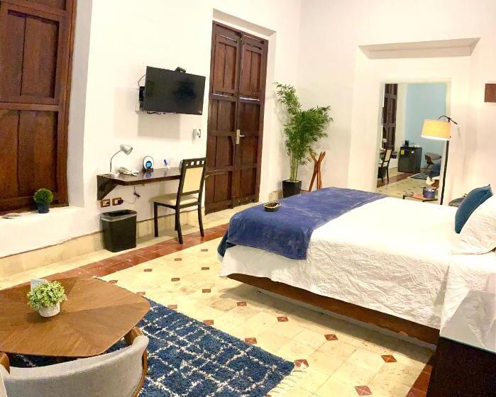 اتاق لوکس با تخت بزرگ, Kuxtal Hotel Boutique