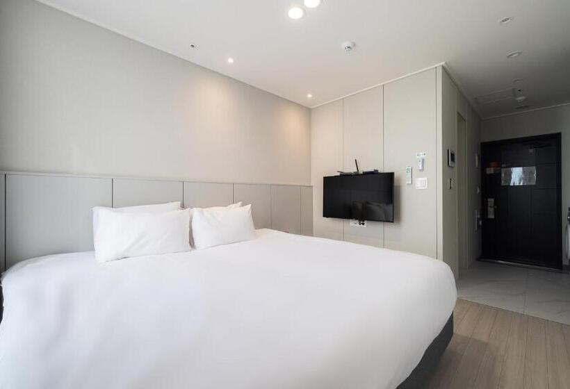 キングサイズベッドのスタンダードルーム, Ocean Park 9