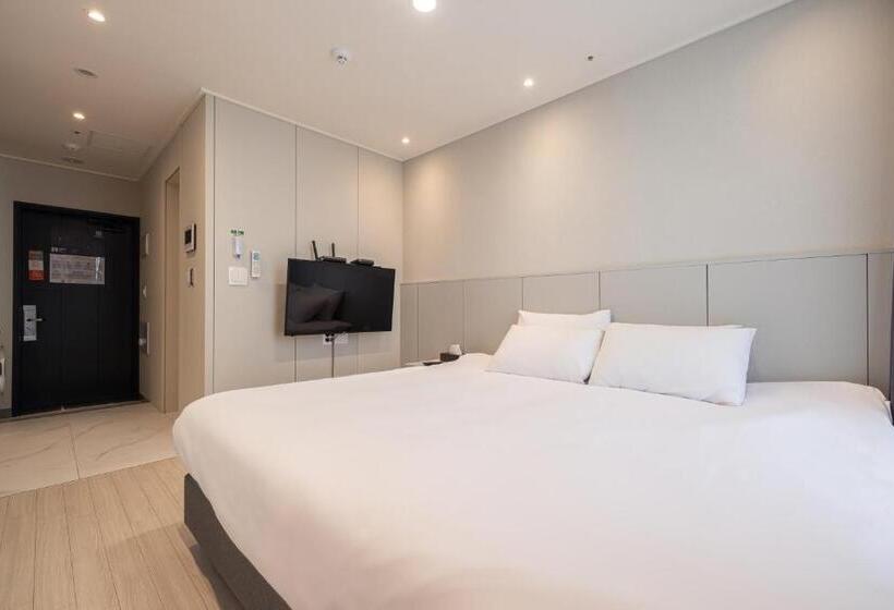 キングサイズベッドのスタンダードルーム, Ocean Park 9