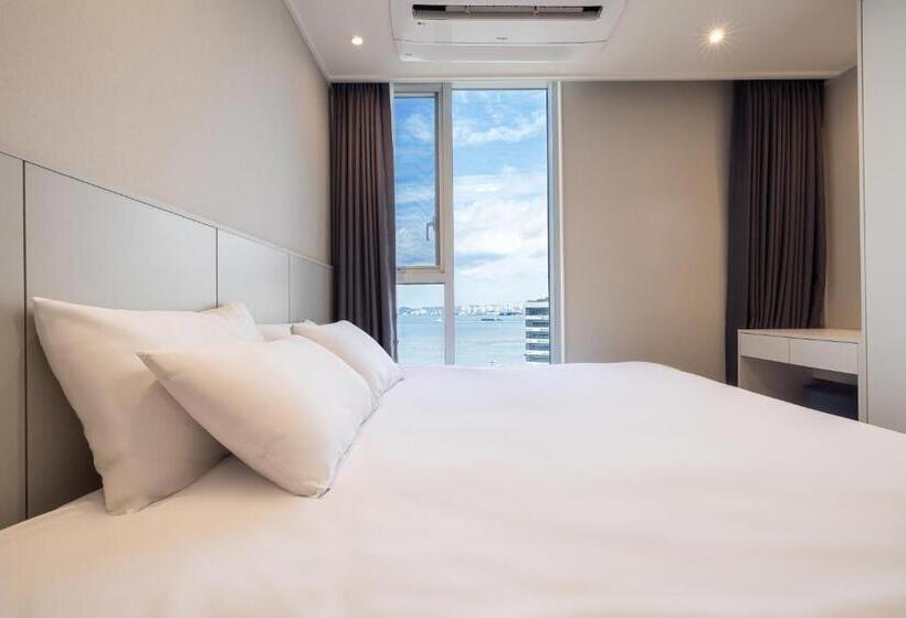 キングサイズベッドのスタンダードルーム, Ocean Park 9