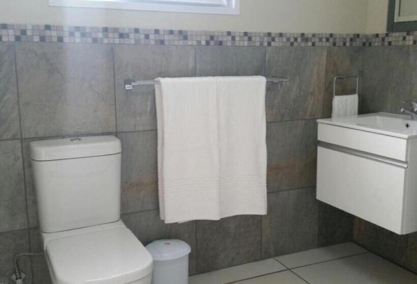 استودیوی استاندارد, Praia Do Cossa