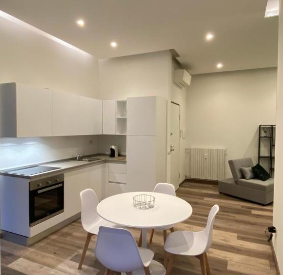 اتاق پریمیوم چهارنفره, Suite Boutique Moscova