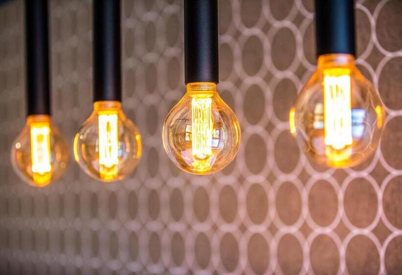 חדר סטנדרט חדר אמבטיה משותף, Royal Hotel By Nightcap Social