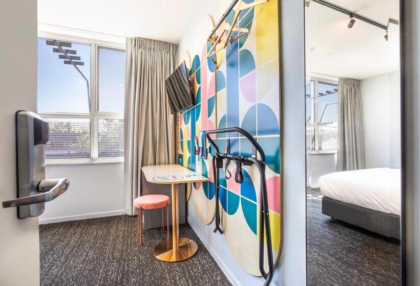 חדר סטנדרט חדר אמבטיה משותף, Royal Hotel By Nightcap Social