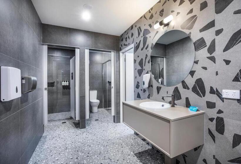 חדר סטנדרט חדר אמבטיה משותף, Royal Hotel By Nightcap Social