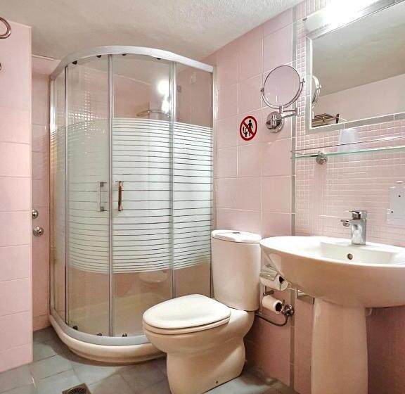 オーシャンビュースタンダードルームバルコニー付き, Karteros