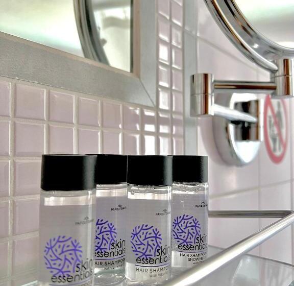 オーシャンビュースタンダードルームバルコニー付き, Karteros