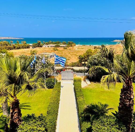 オーシャンビュースタンダードルームバルコニー付き, Karteros