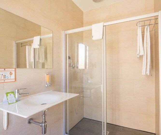 آپارتمان 1 خوابه, Baluart Apartments