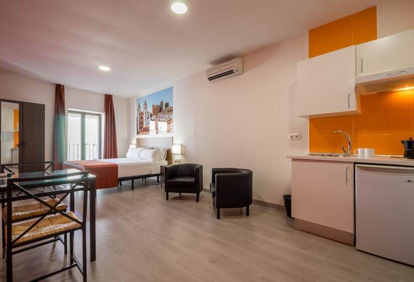 带1个卧室的公寓, Baluart Apartments
