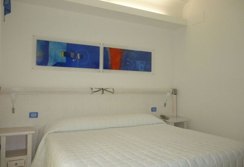 舒适型房间, Elaia Garden