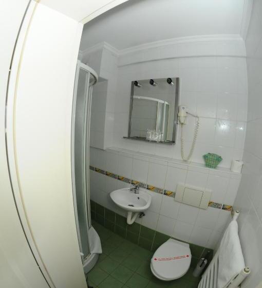 اتاق استاندارد, Garni Rimski