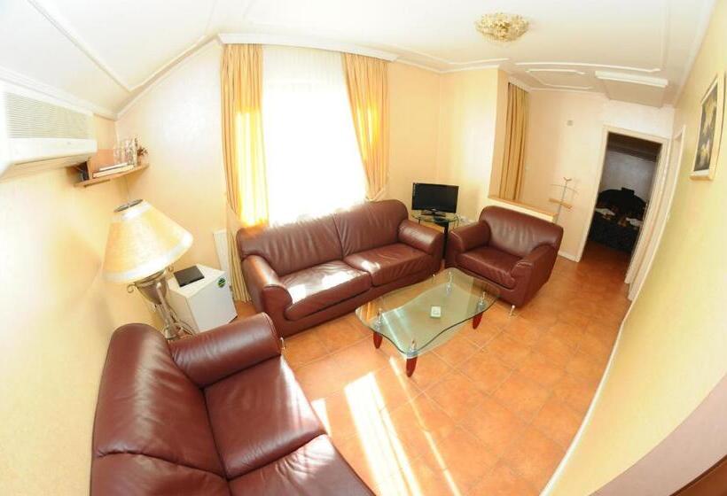 آپارتمان 1 خوابه, Garni Rimski