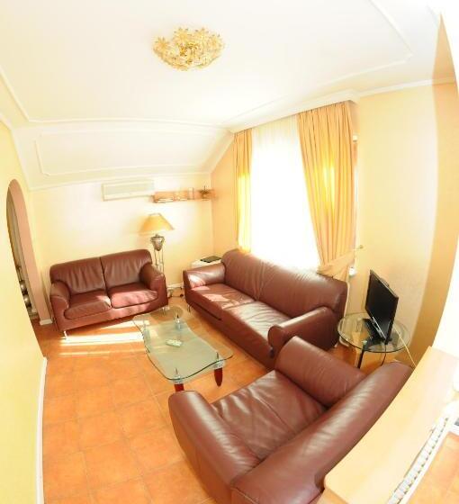 آپارتمان لوکس 1 خوابه, Garni Rimski