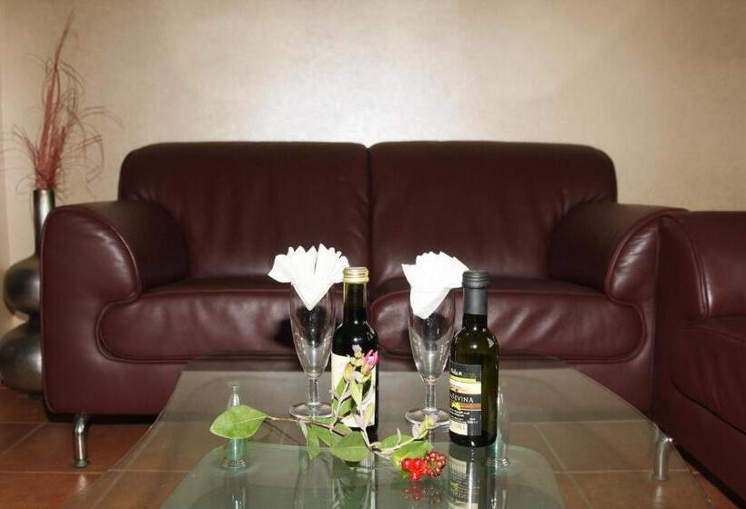 آپارتمان لوکس 1 خوابه, Garni Rimski