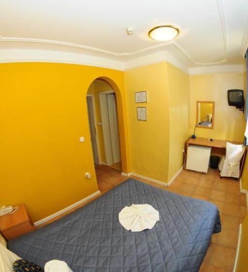 اتاق استاندارد یک نفره, Garni Rimski