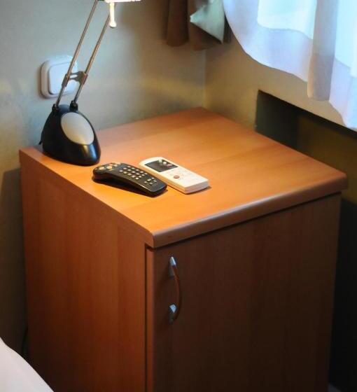 اتاق استاندارد یک نفره, Garni Rimski